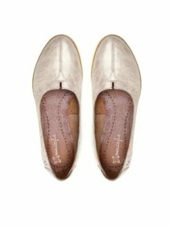 Αγορά 🔔 Maciejka Γυναίκες Κλειστά Παπούτσια Κλειστά παπούτσια 05035-04/00-5 Μπεζ ⭐ -Maciejka πωλήσεων unnamed file 1340