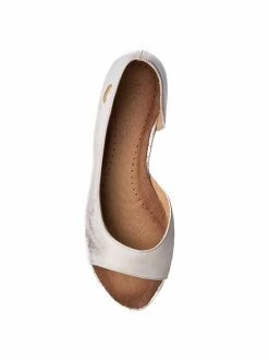 Καλύτερες κριτικές για ❤️ Maciejka Γυναίκες Αθλητικά Κλειστά παπούτσια 00554-22/00-5 Χρυσό ⌛ -Maciejka πωλήσεων unnamed file 2647